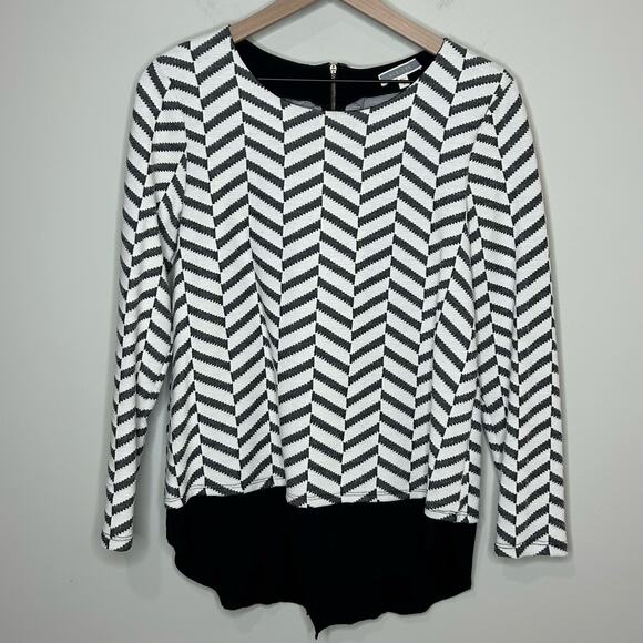 Pleione Geometric Print Shirt Size S Long Sleeves Underlay Back Zipper Layered - Picture 1 of 8